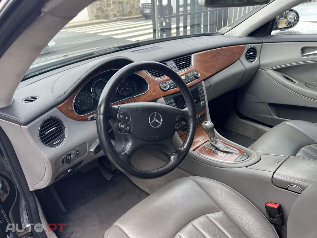 Mercedes-Benz CLS 320 CDI