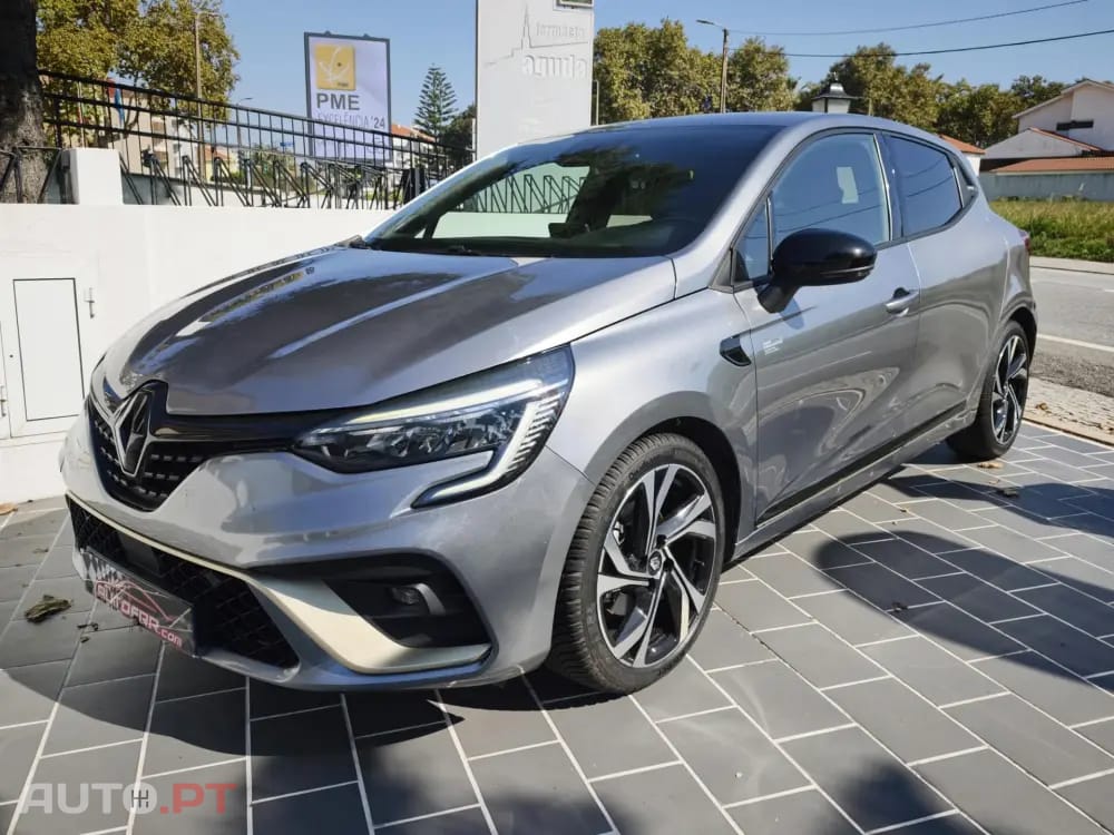 Renault Clio 1.6 E-Tech Full Hybrid RS Line