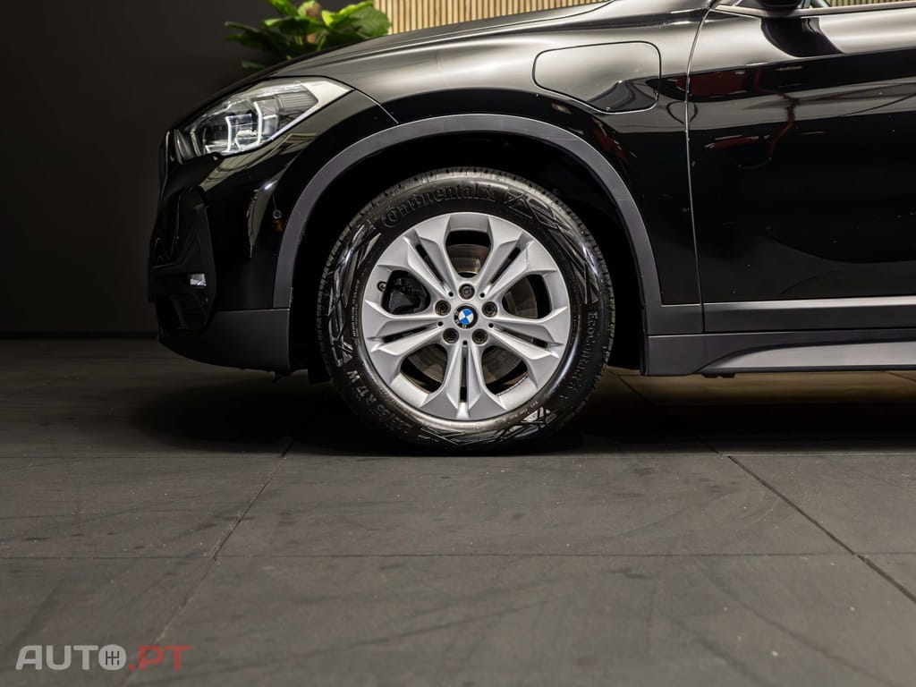 BMW X1 25 e xDrive Corporate Edition