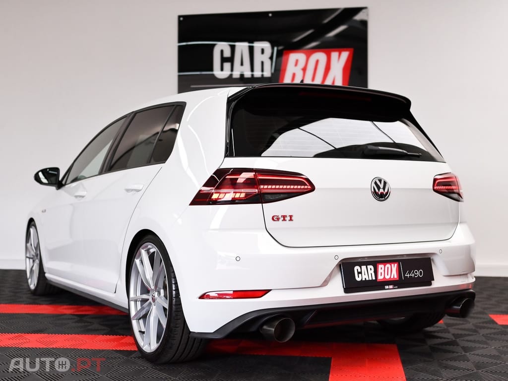 Volkswagen Golf 2.0 TSi GTi DSG Performance