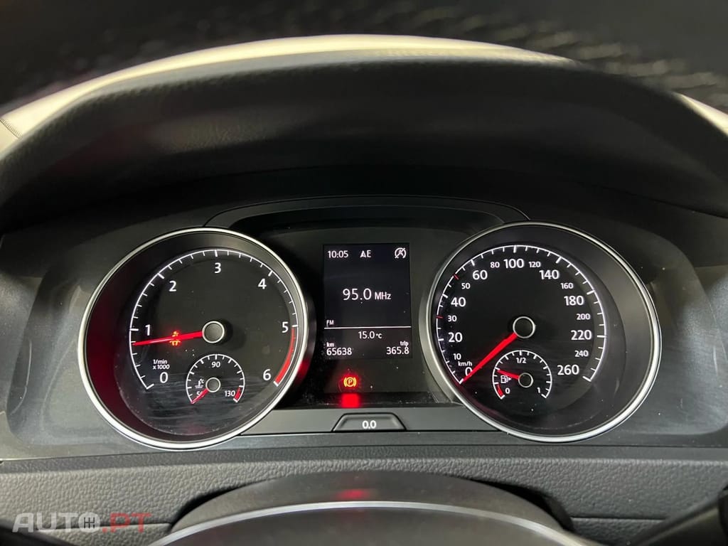 Volkswagen Golf 1.6 TDI 115cv Confortline