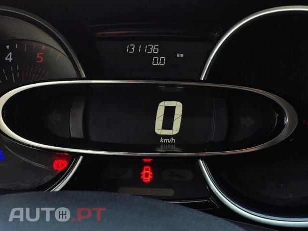 Renault Clio Sport Tourer 1.5dCi INTENS