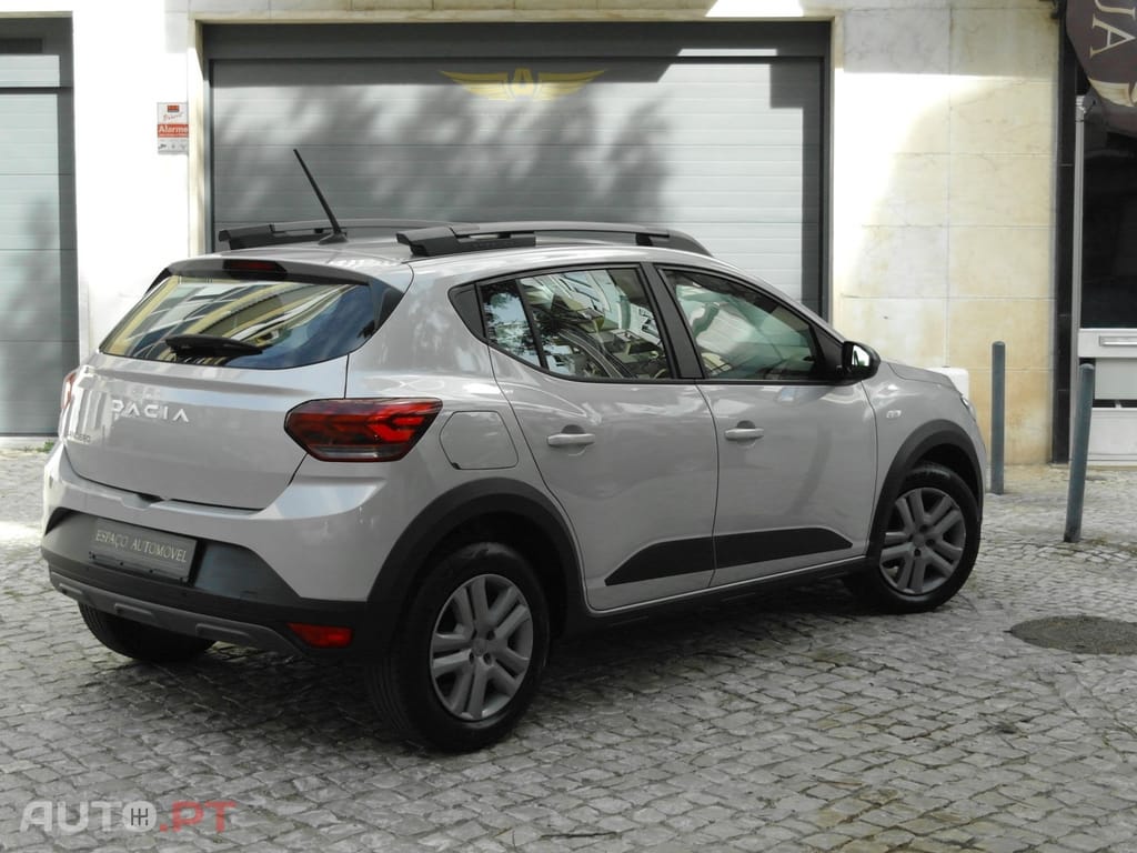 Dacia Sandero Stepway TCe 90 Essential