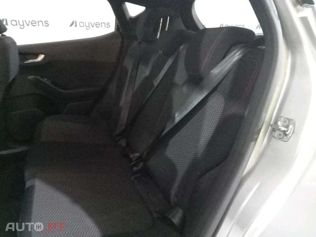 Ford Fiesta 1.0 EcoBoost MHEV ST-Line