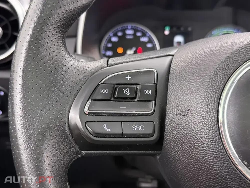 MG ZS EV 44.5 kWh Luxury