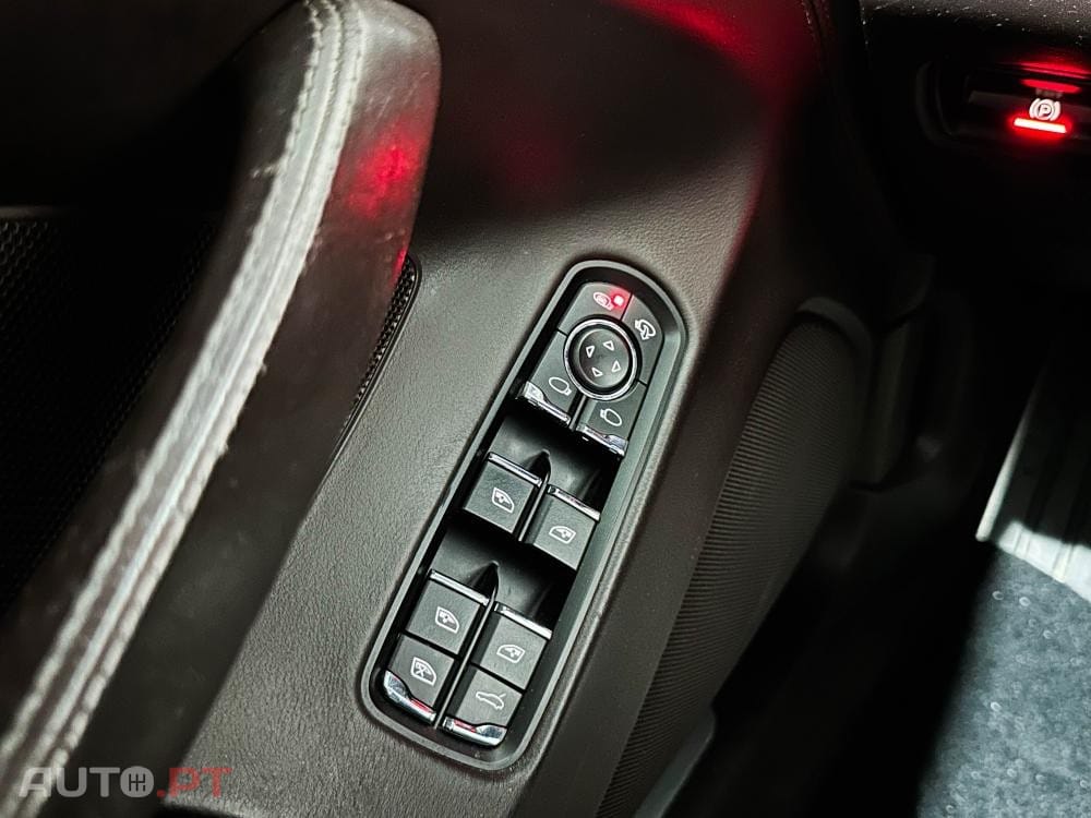 Porsche Panamera S E-Hybrid