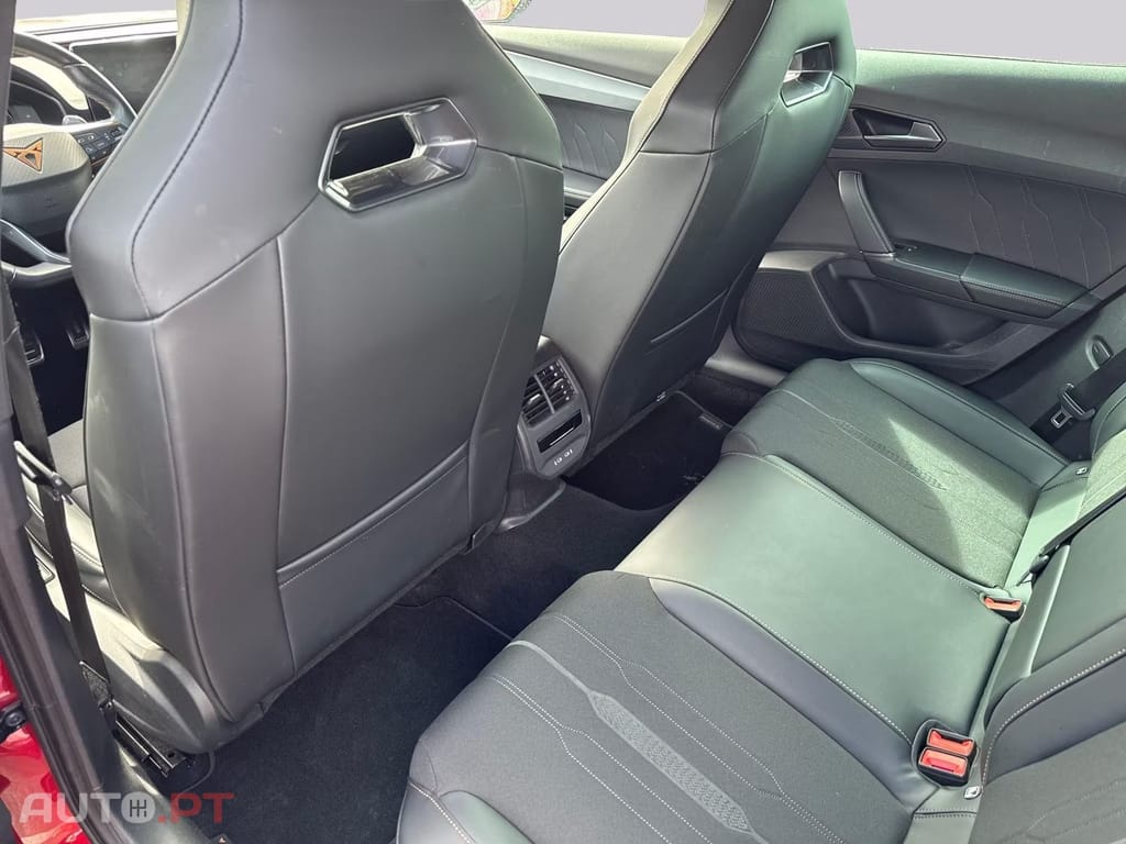 Cupra Formentor VZ 1.4 e-Hybrid I.V.A DEDUTÍVEL 