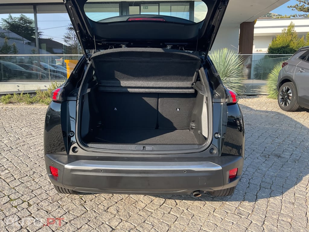 Peugeot 2008 1.2 PureTech Active Pack