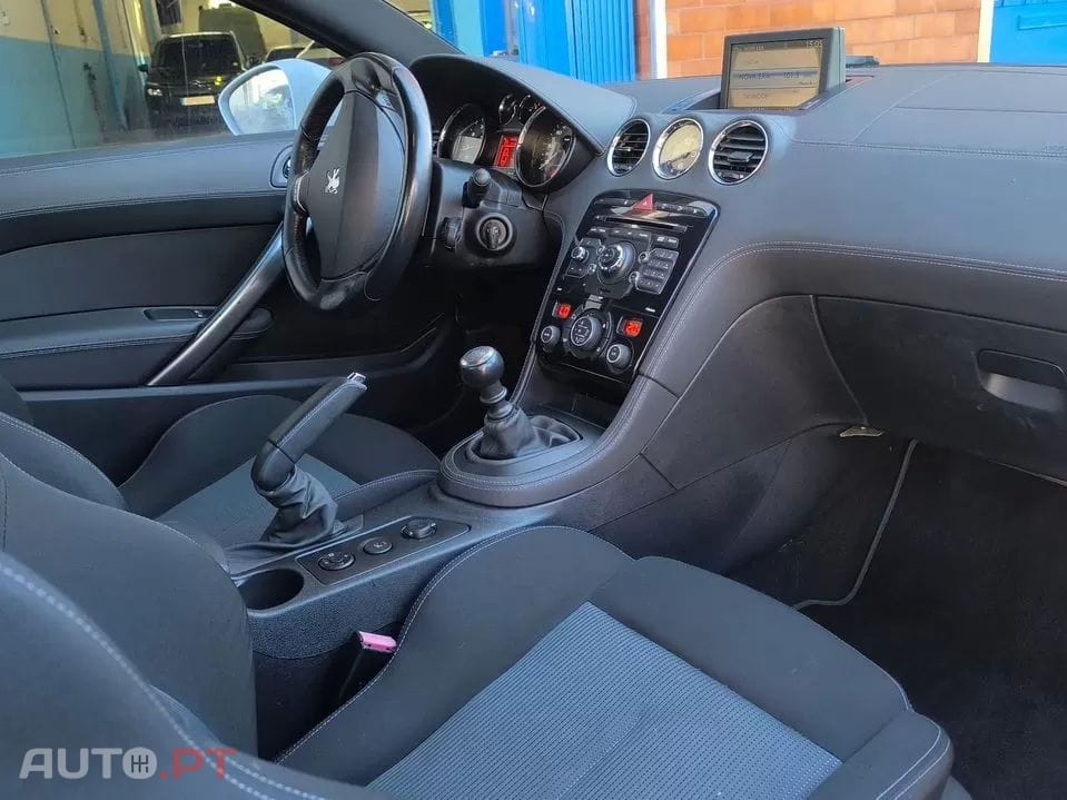 Peugeot RCZ 1 6 200 Thp Onyx