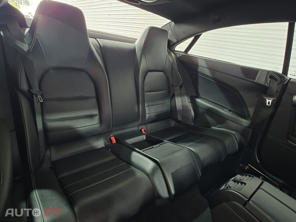 Mercedes-Benz E 220 CDi - Coupé - AMG Line