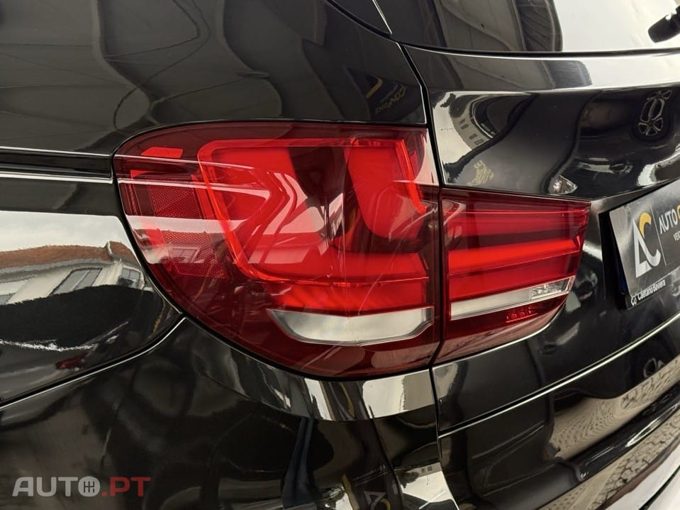 BMW X5 25 d sDrive Comfort 7L