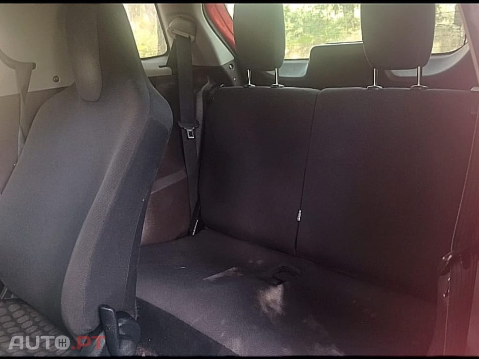 Toyota iQ 1.0 +