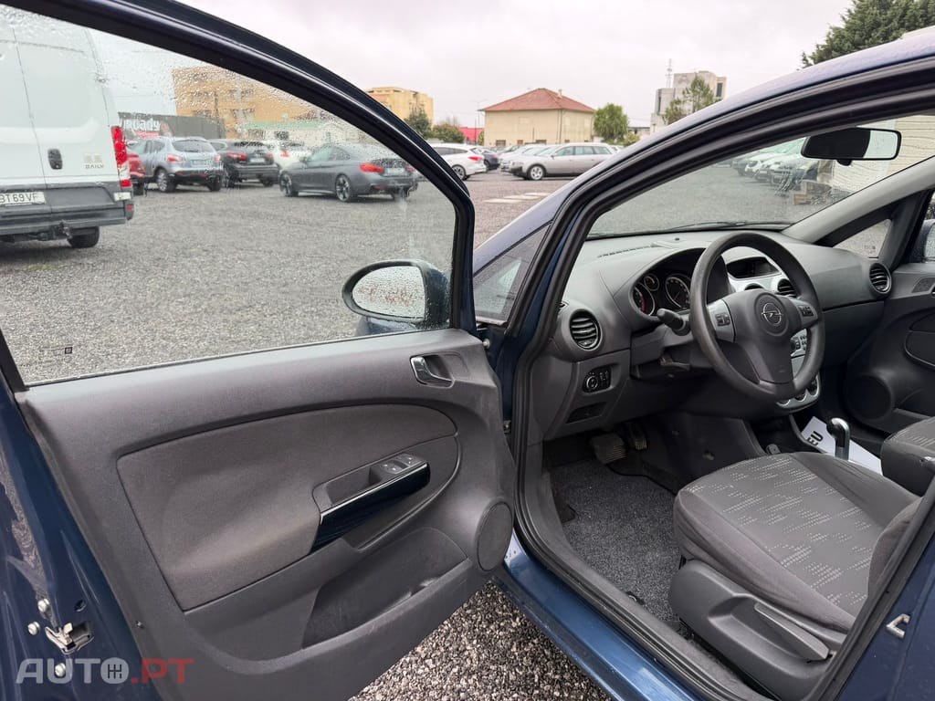 Opel Corsa 1.2 Connect Easytronic