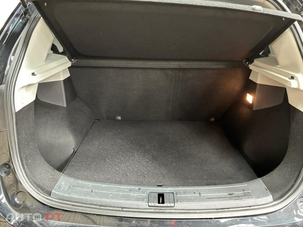 MG ZS EV 70 kWh Luxury 2WD