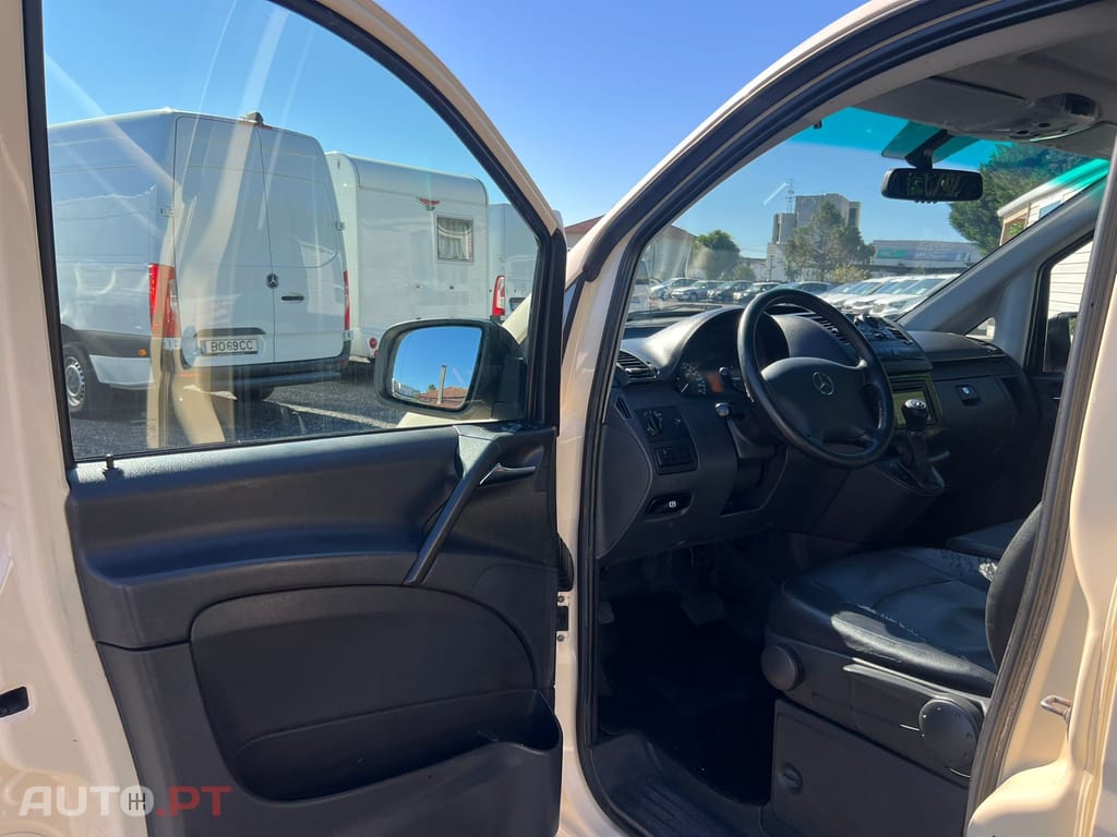Mercedes-Benz Vito 9 LUGARES