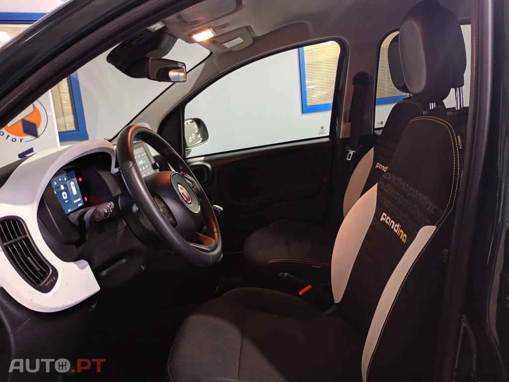 Fiat Panda 1.0 Hybrid Pandina