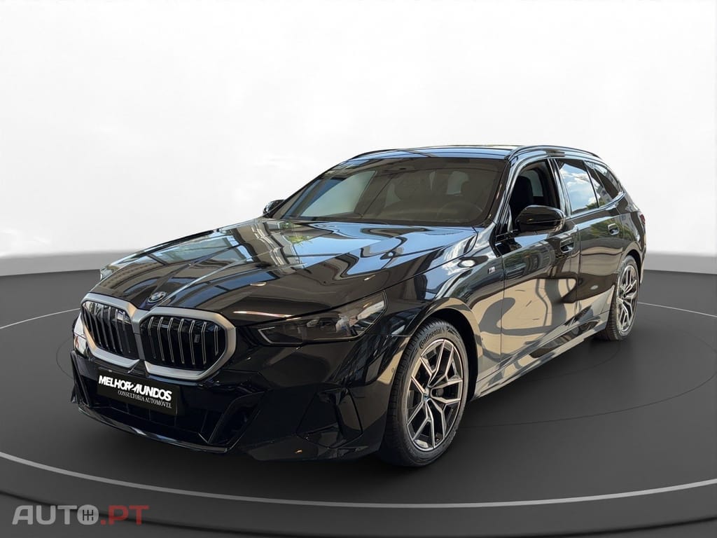 BMW i5 Touring eDrive40 Pack Desportivo M