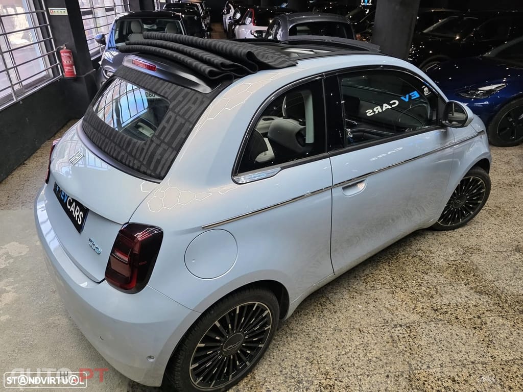 Fiat 500e La Prima