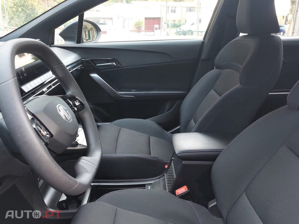 MG MG4 51 kWh Standard