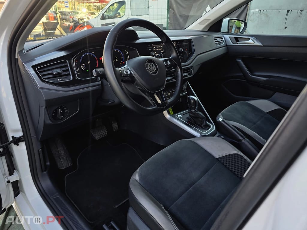Volkswagen Polo 1.0 TSI Highline DSG
