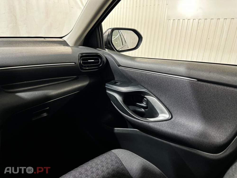 Toyota Yaris Dynamic Edition