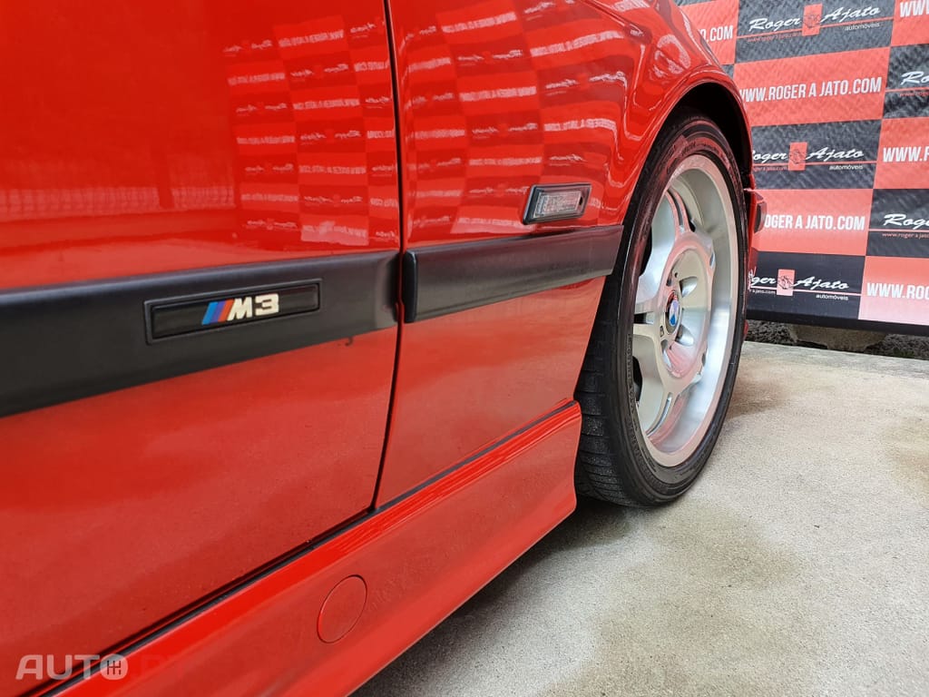 BMW M3 COUPE - 285CV