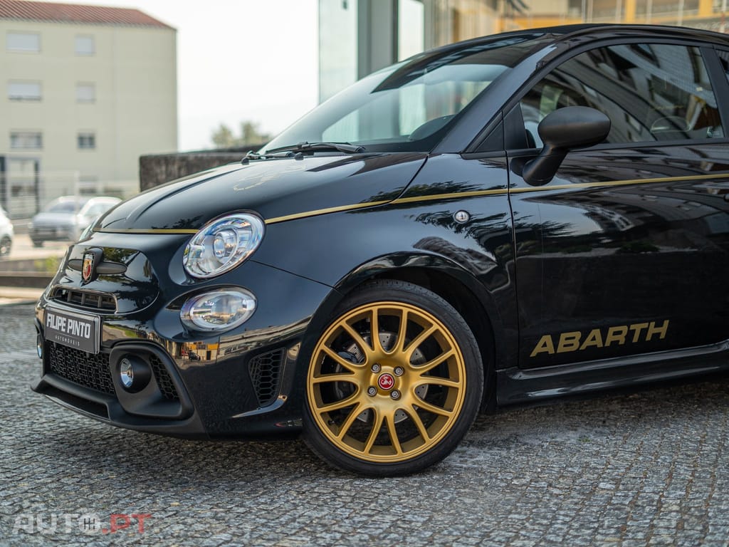Abarth 595C 1.4 T-Jet Scorpioneoro