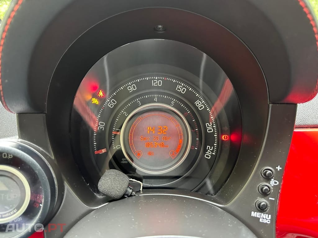 Abarth 500 1.4 T-Jet Competizione