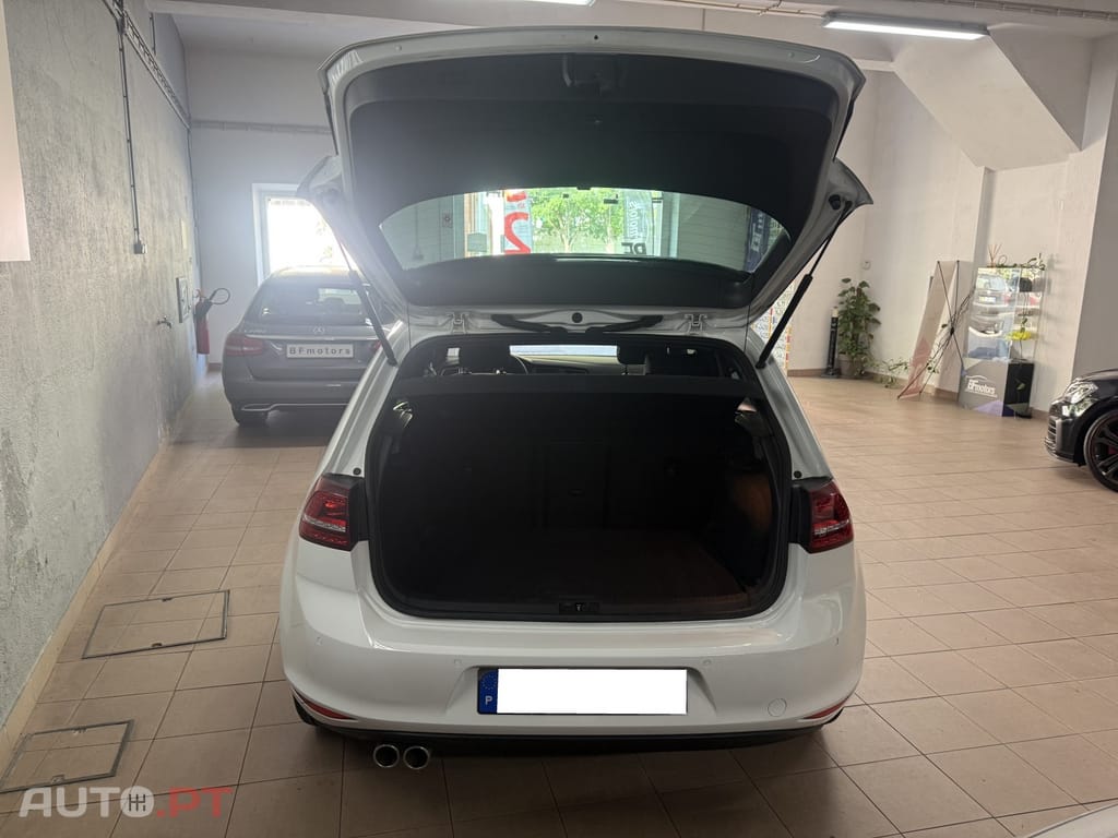 Volkswagen Golf 2.0 TDi GTD
