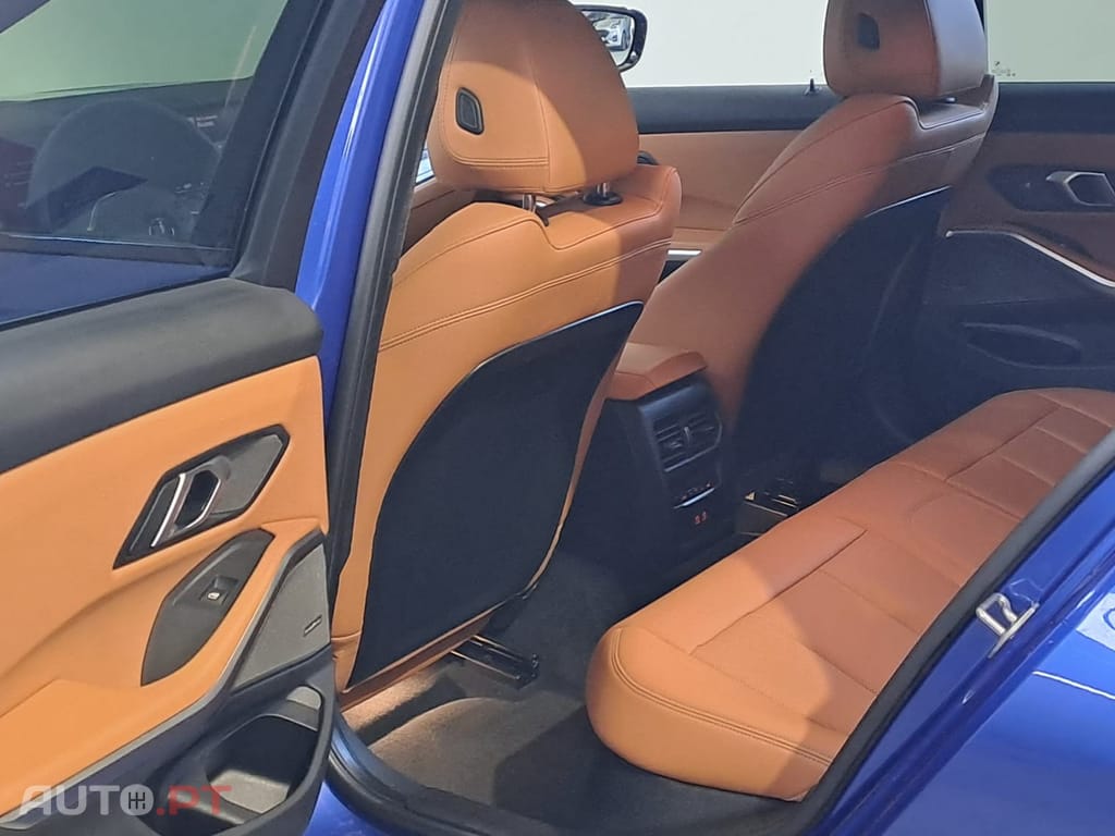 BMW 320 e Pack M