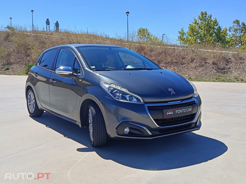 Peugeot 208 1.2 PureTech Style