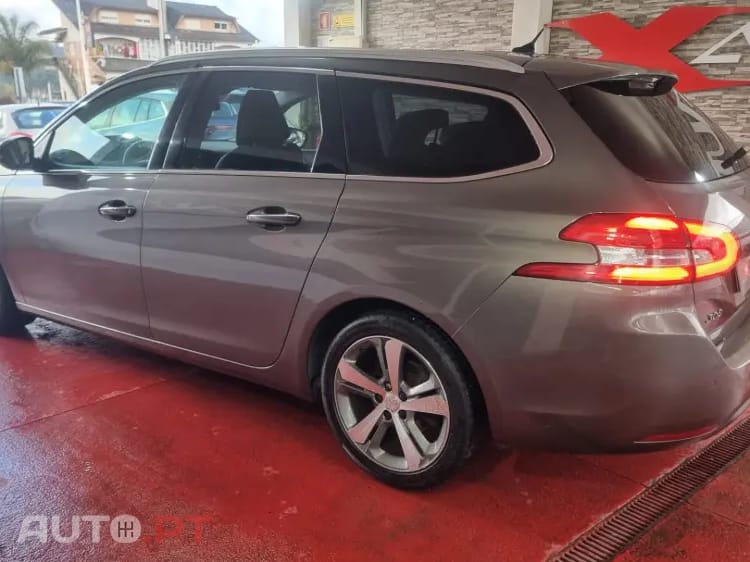 Peugeot 308 SW 1.6 BlueHDi Allure