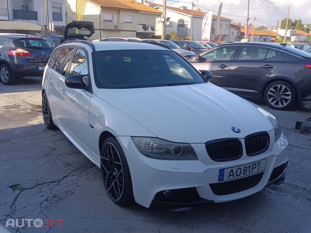 BMW 318 d Touring Navigation Sport