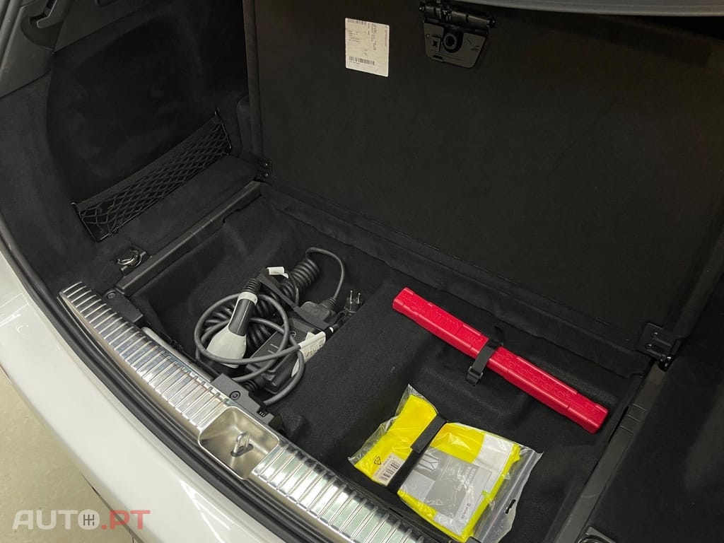 Mercedes-Benz E 300 de AMG Line