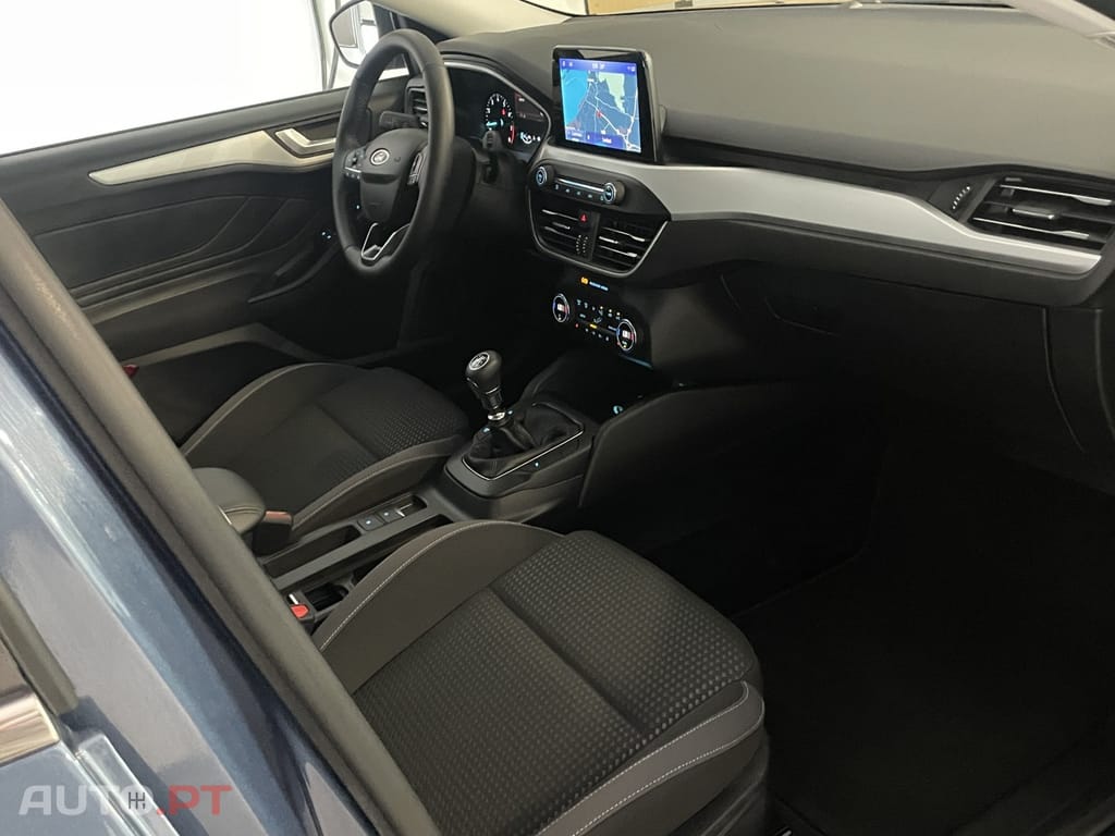 Ford Focus 1.0 EcoBoost CONNECTED