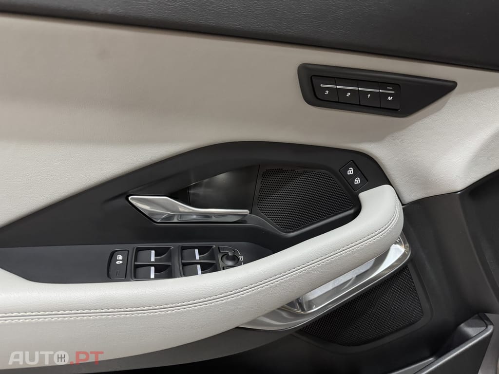 Jaguar E-Pace 1.5 P300e R-Dynamic HSE AWD Aut.