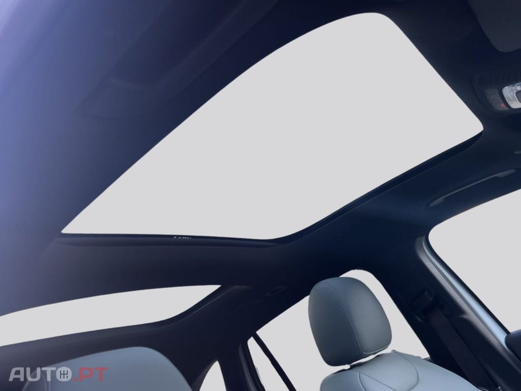 Mercedes-Benz EQA 350 4M AMG I.V.A DEDUTIVEL 