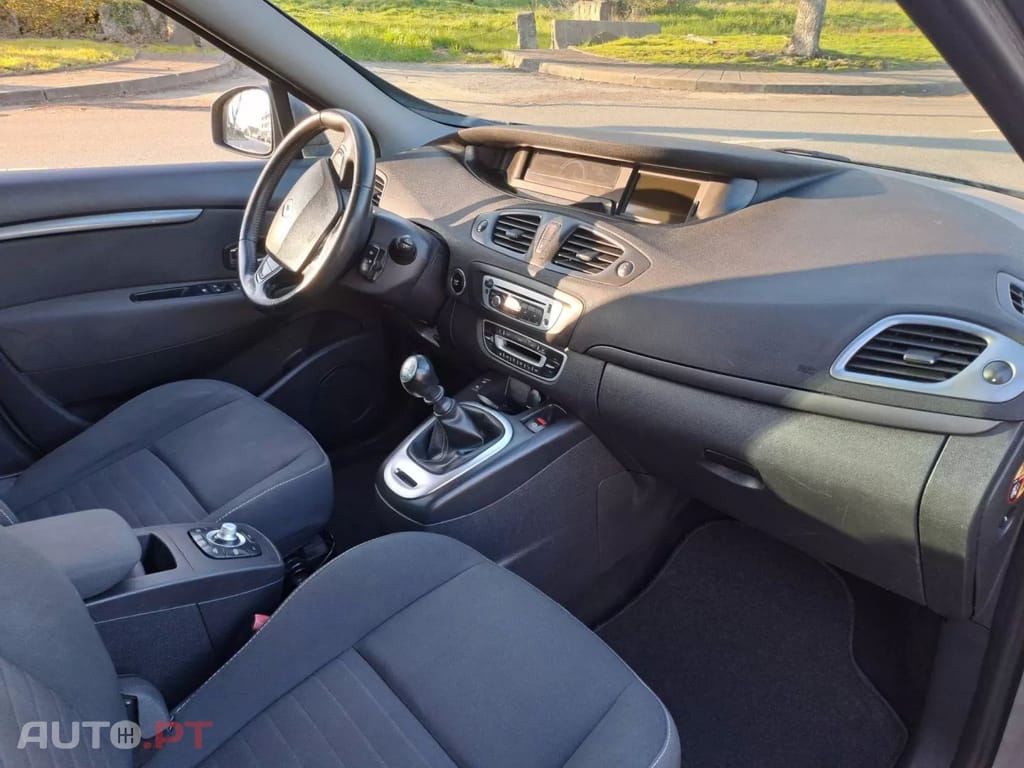 Renault Grand Scénic LIMITED