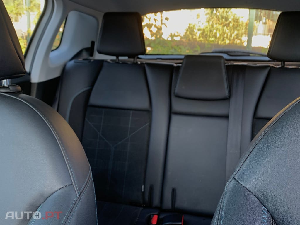 Peugeot 2008 1.6 BlueHDi Access
