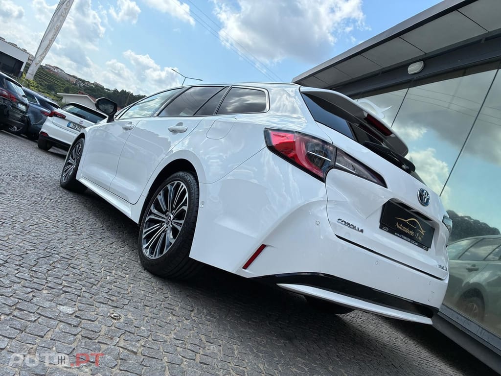 Toyota Corolla Touring Sports 1.8 Hybrid Exclusive