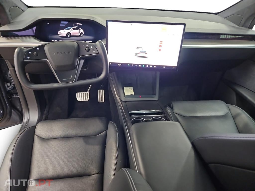 Tesla Model X 100 kWh Dual-Motor Performance Palladium Plaid