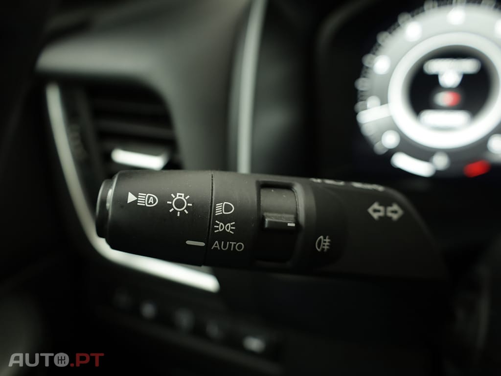 Nissan Qashqai Qashqai 1.3 DIG-T N-Connecta LED Xtronic