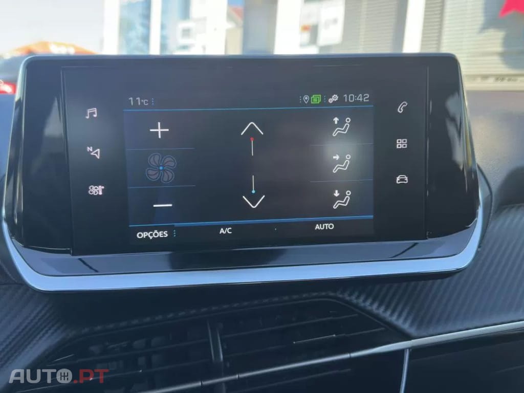 Peugeot 2008 1.2 PureTech Allure Pack