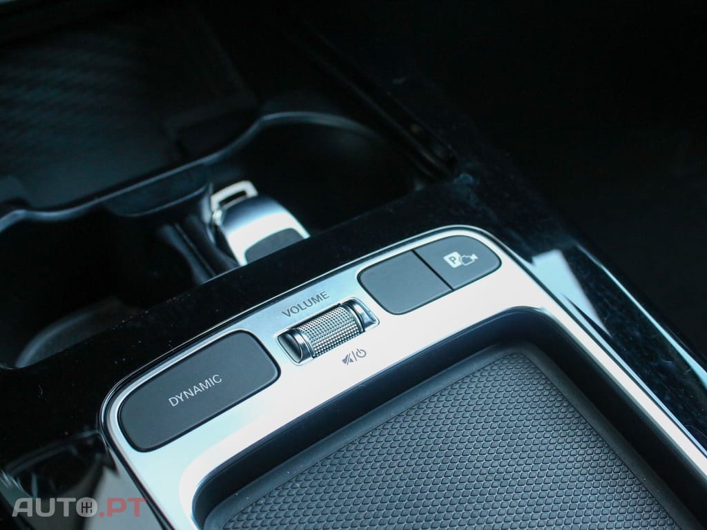 Mercedes-Benz A 250 e 8G-DCT Edition AMG Line