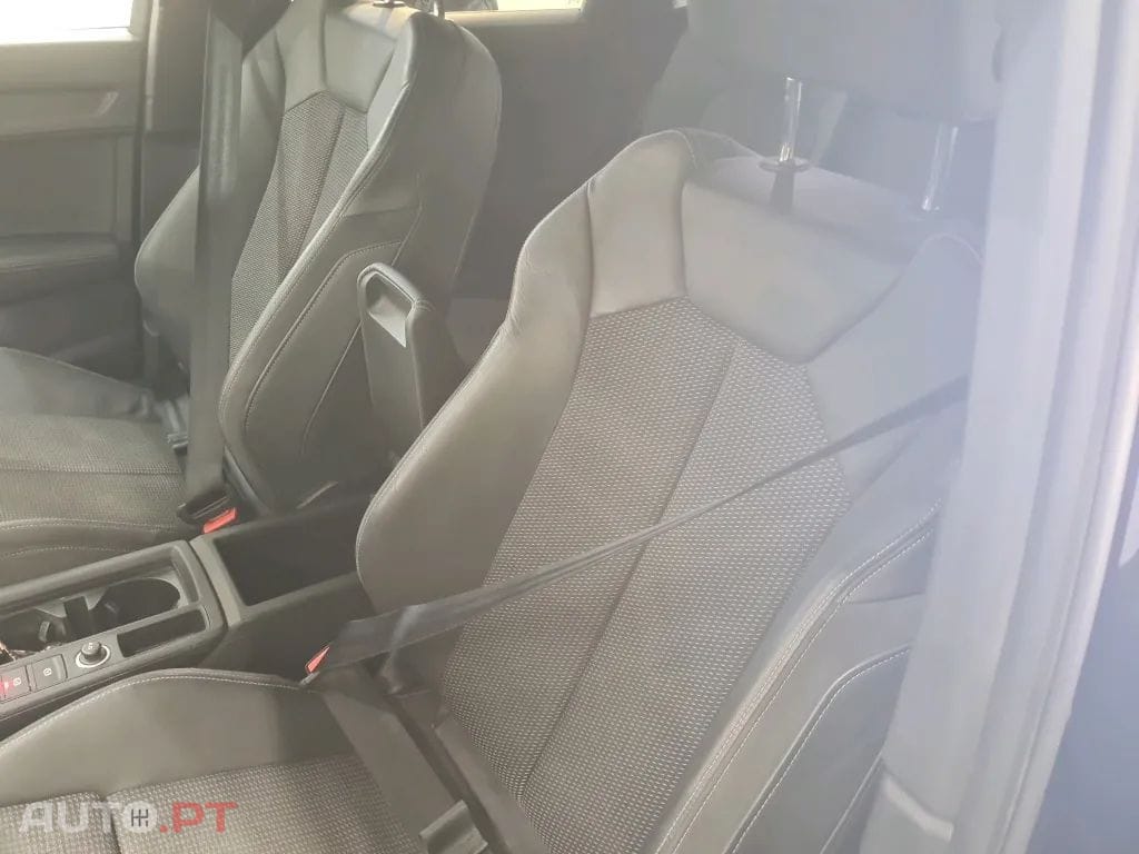 Audi Q3 35 TDI S line S tronic