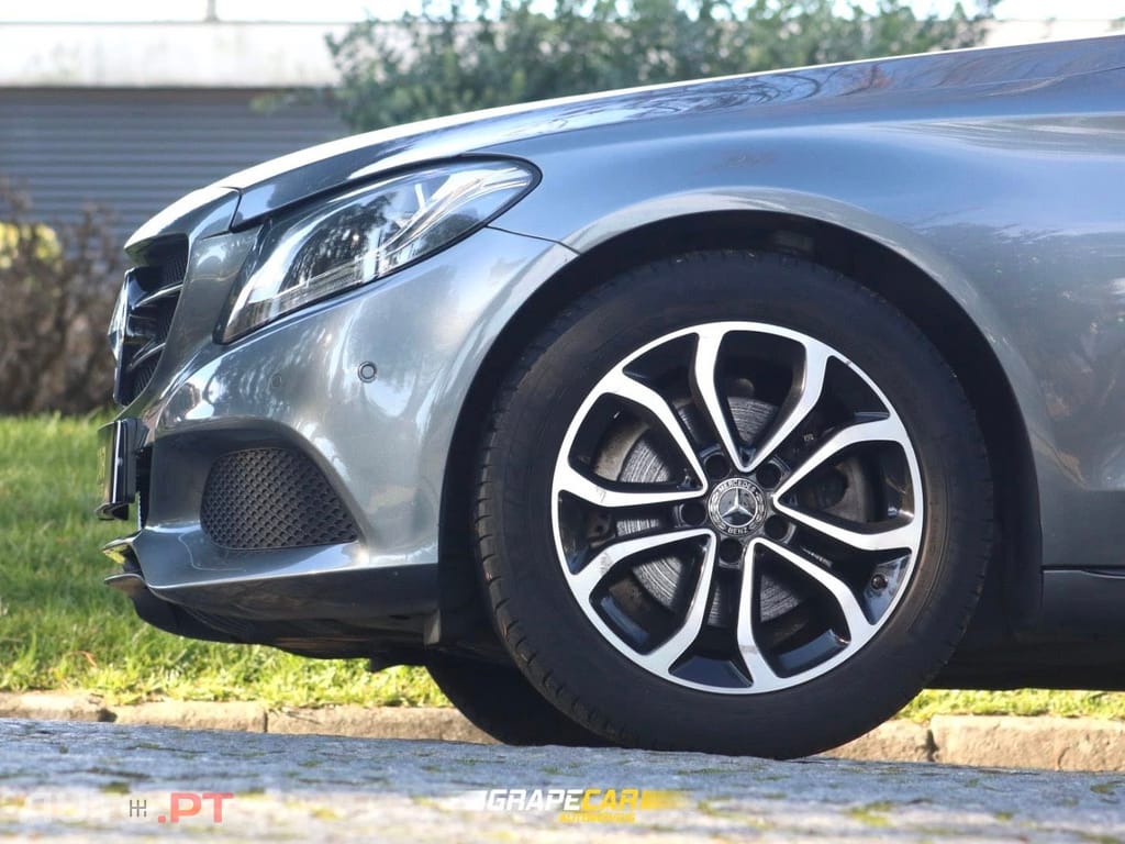 Mercedes-Benz C 200 Avantgarde- Pack Night