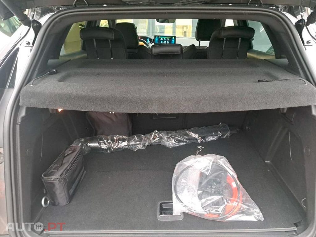 Peugeot 3008 1.6 Hybrid GT Pack e-EAT8