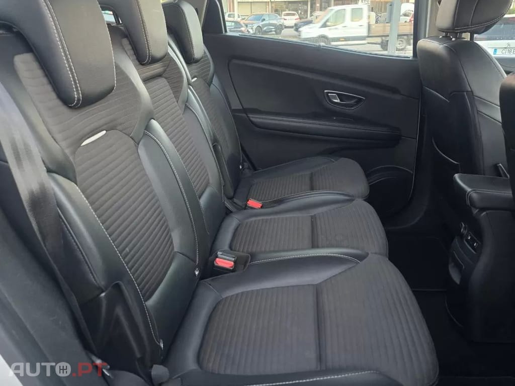 Renault Grand Scénic 1.6 dCi Intens SS