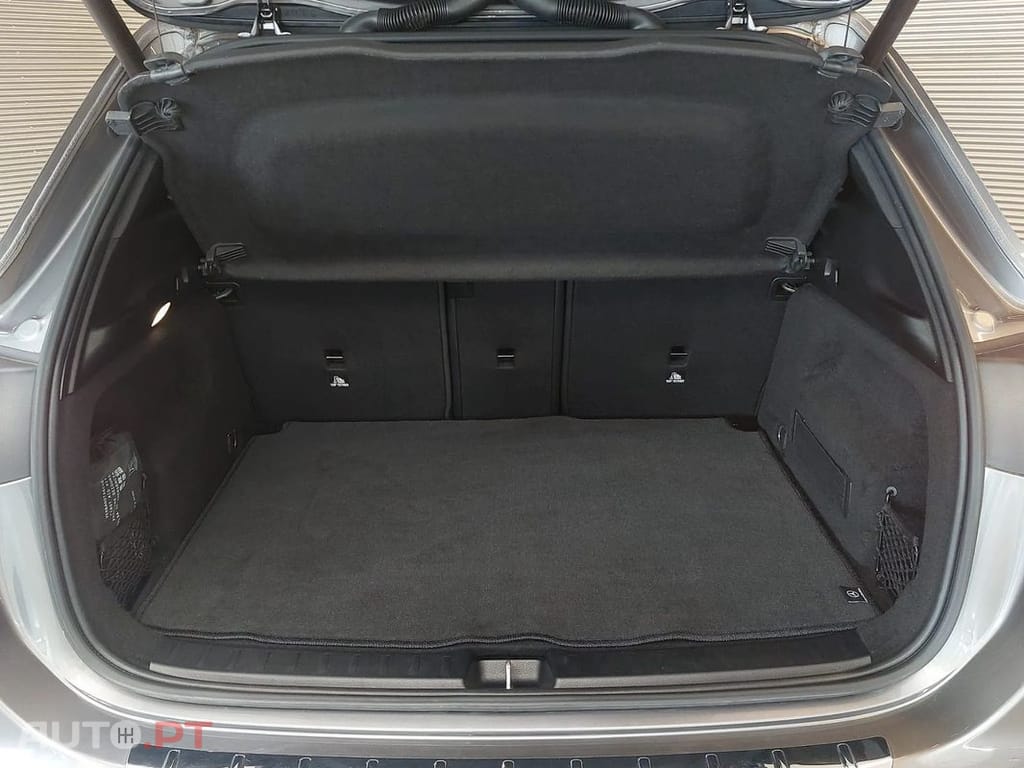 Mercedes-Benz GLA 180 d AMG Line