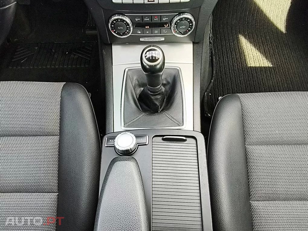 Mercedes-Benz C 200 CDi Avantgarde BlueEfficiency